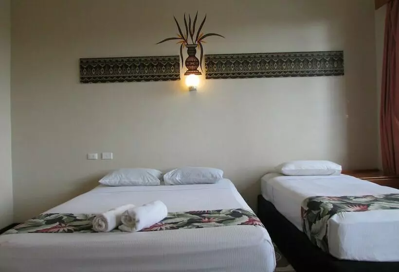 اتاق لوکس, Wailoaloa Beach Resort Fiji