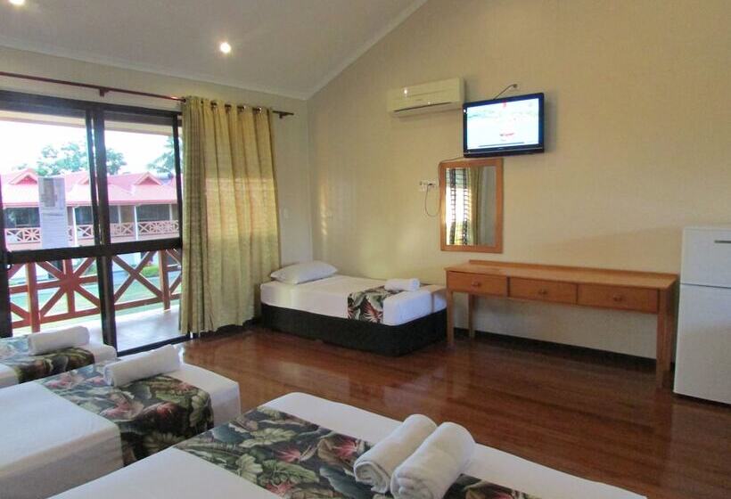 Családi Suite, Wailoaloa Beach Resort Fiji