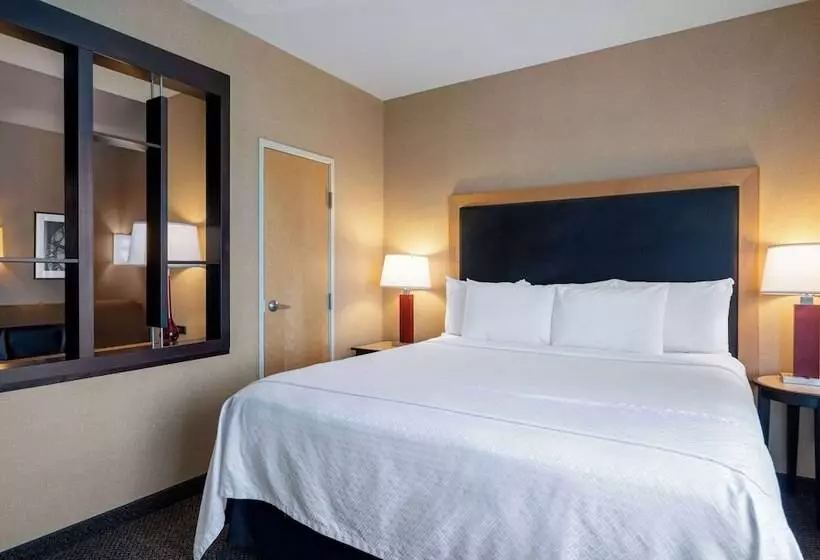 デラックススイート２ベッドルーム, Wyndham Noblesville