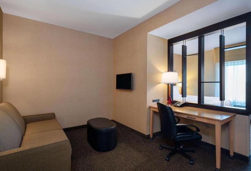 장애인을 위한 스위트, Wyndham Noblesville
