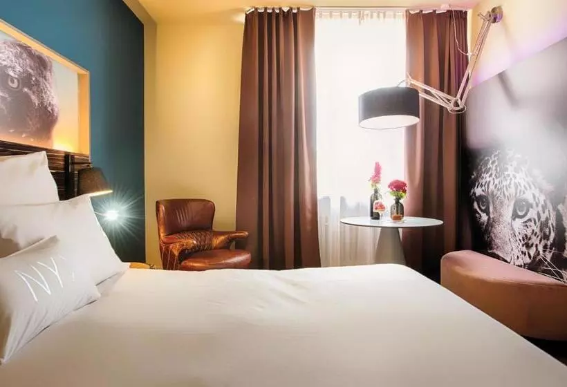 エコノミールーム, Nyx Hotel Mannheim By Leonardo Hotels