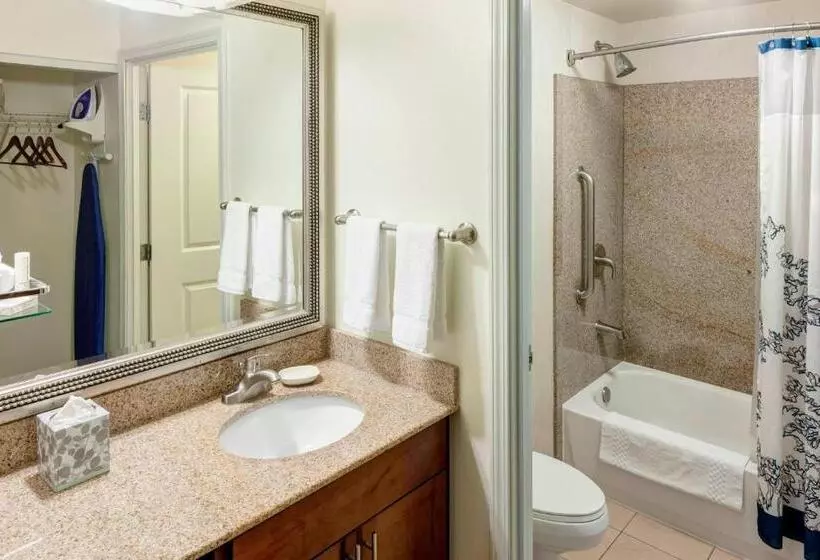 キングサイズベッドのスイートルーム, Residence Inn By Marriott Chicago Lake Forest/mettawa