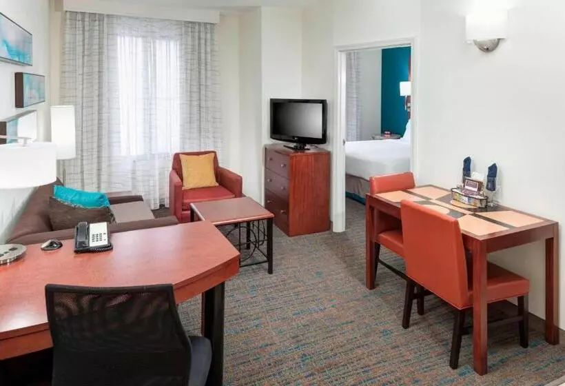 キングサイズベッドのスイートルーム, Residence Inn By Marriott Chicago Lake Forest/mettawa