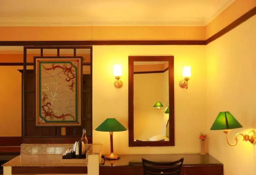 Chambre Deluxe, Eastend Munnar