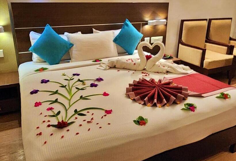 اتاق پرمیوم, Eastend Munnar