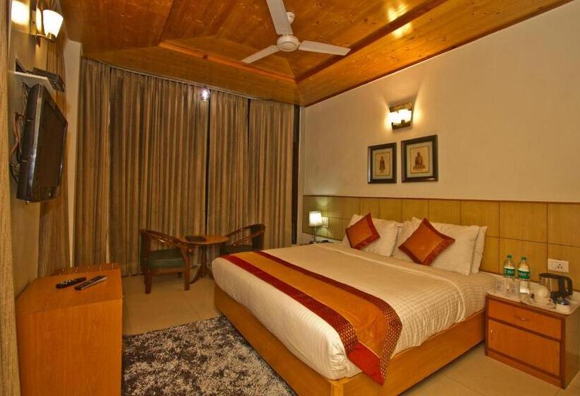 اتاق لوکس با تخت بزرگ, Broadways Inn