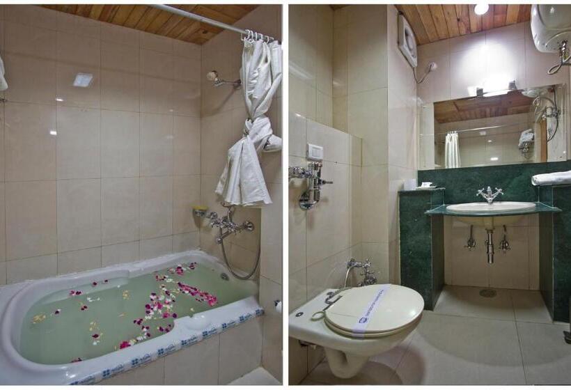 سوئیت با بالکن, Broadways Inn