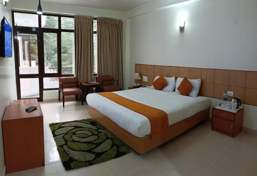 اتاق لوکس با تخت بزرگ, Broadways Inn