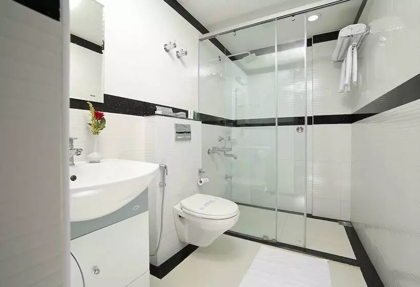 Chambre Executive, Elysium Garden