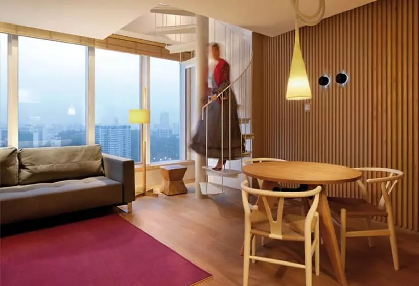 اتاق پنت هاوس, Madera Hong Kong