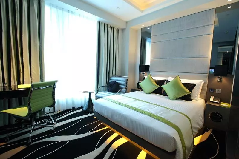 اتاق لوکس, Madera Hong Kong
