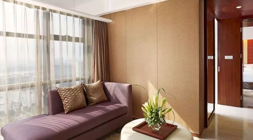 Juniorsviitti, Radisson Blu Hotel Liuzhou