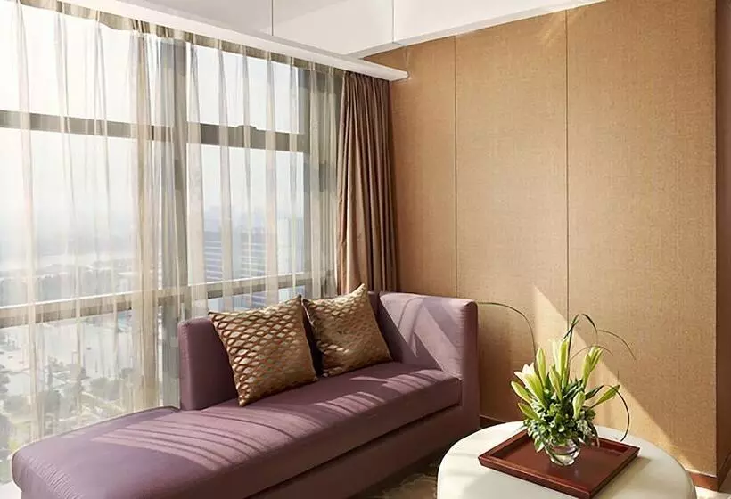 Superior-studio, Radisson Blu Hotel Liuzhou