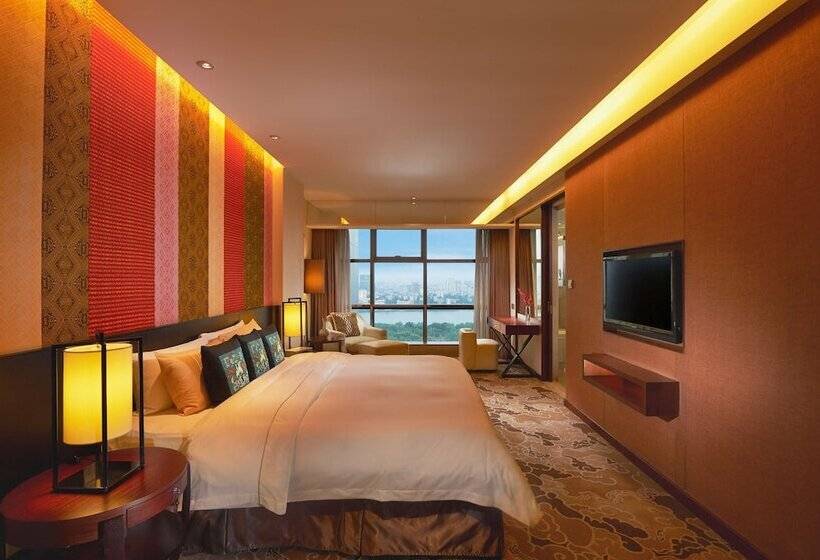 إستوديو سوبيريور, Radisson Blu Hotel Liuzhou