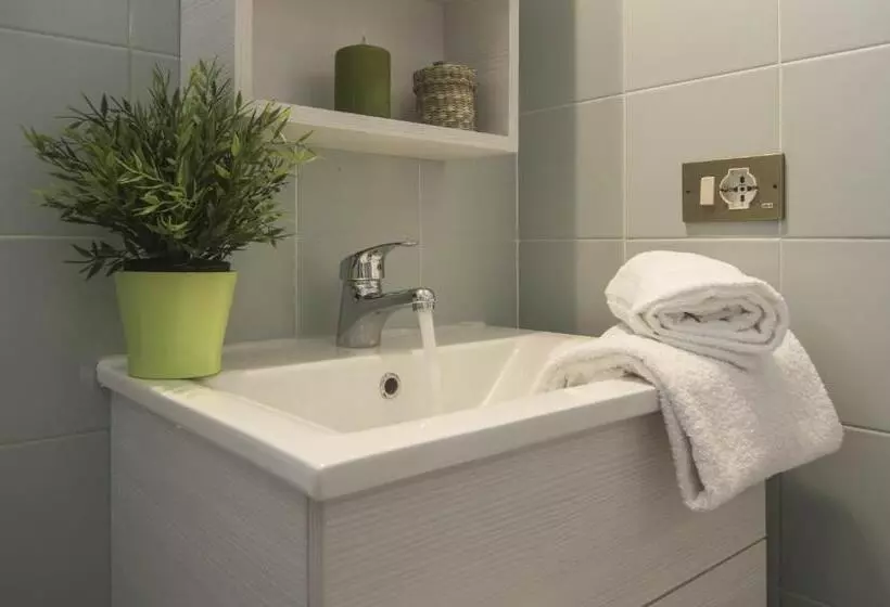 اتاق استاندارد, Solemare   Frontemare   3 Stelle Superior