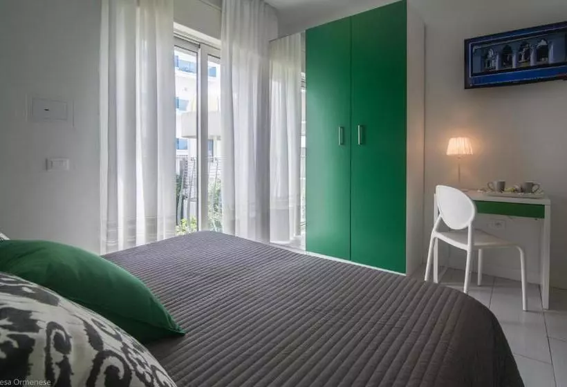 اتاق استاندارد سه نفره, Solemare   Frontemare   3 Stelle Superior