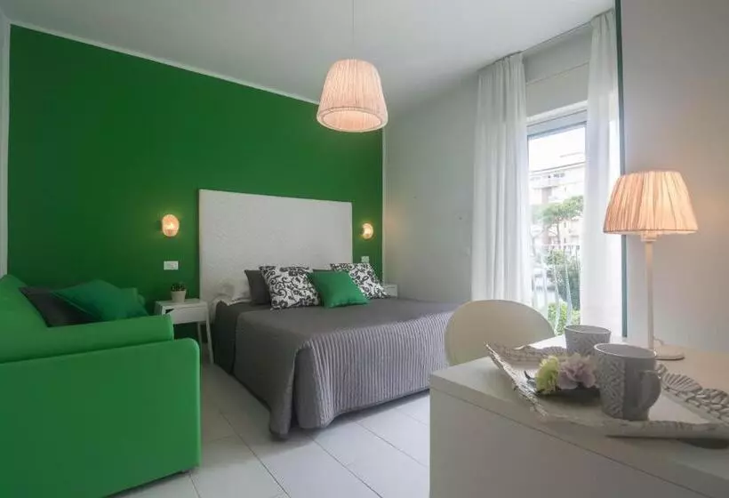اتاق استاندارد سه نفره, Solemare   Frontemare   3 Stelle Superior