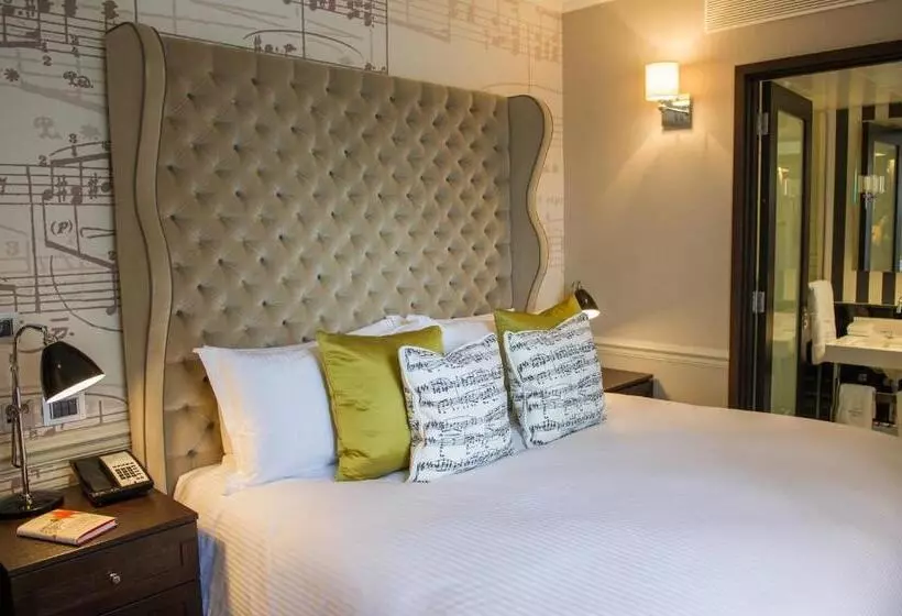 スーペリアールーム, The Ampersand Hotel   Small Luxury Hotels Of The World