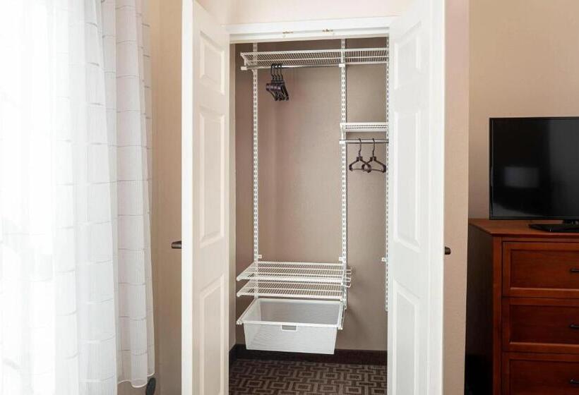 带2个卧室的套房, Towneplace Suites Suffolk Chesapeake