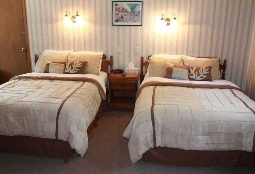 스탠다드 룸 더블 침대 2개, Weirs Beach Motel & Cottages