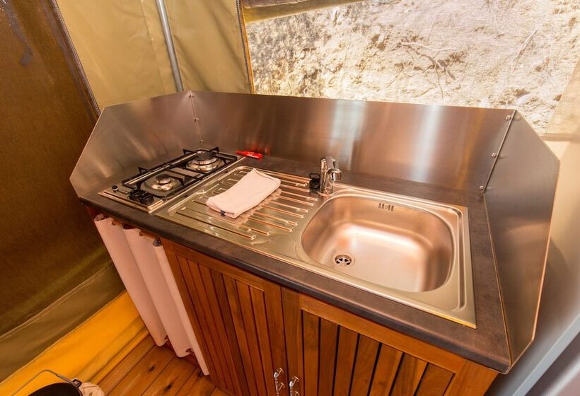 Superior Tent, Camping Bungalows El Far