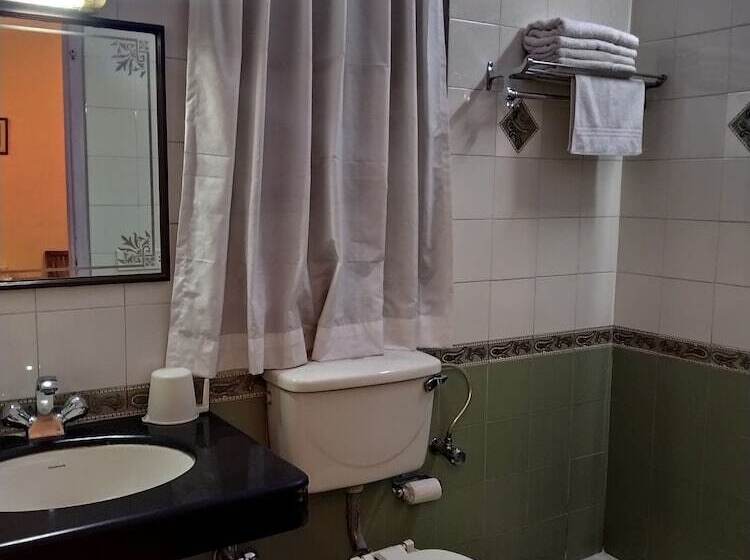 غرفة ديلوكس, Anuraag Villa