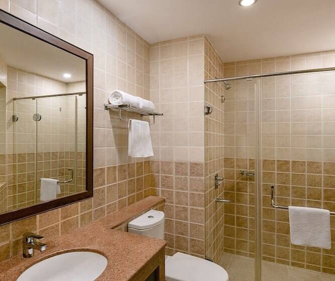 Standard Room, Country Inn & Suites By Radisson, Goa Candolim
