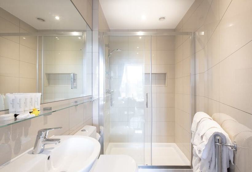 Четырехместный Номер Стандарт, Edgar Townhouse