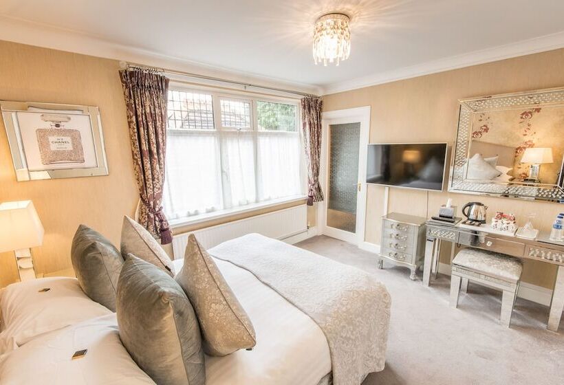 Номер Стандарт, Grovefield Manor