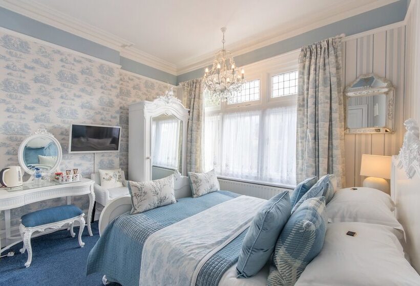 Номер Стандарт, Grovefield Manor