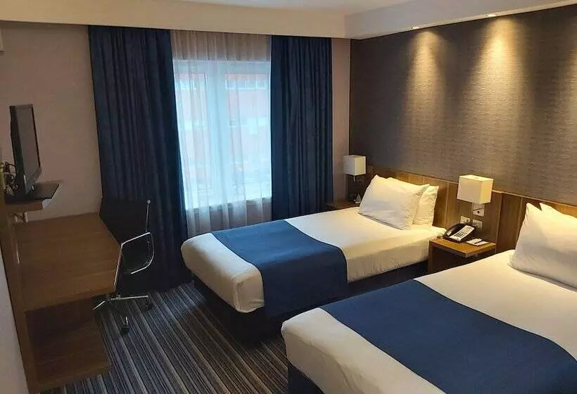身障者適用スタンダードルーム, Holiday Inn Express Windsor, An Ihg