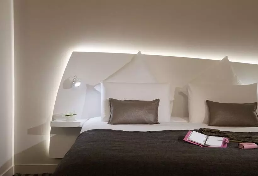 اتاق پرستیژ, Mercure Paris Levallois
