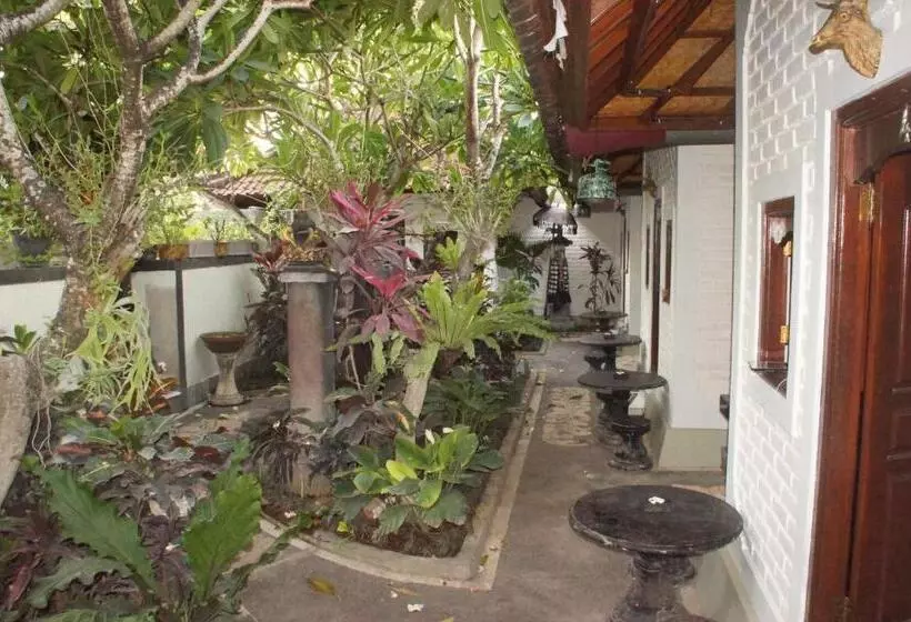 Superior-huone, New Danas Canggu Guest House