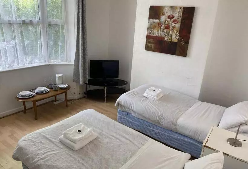 Economy-huone, Rose Marie Guest House