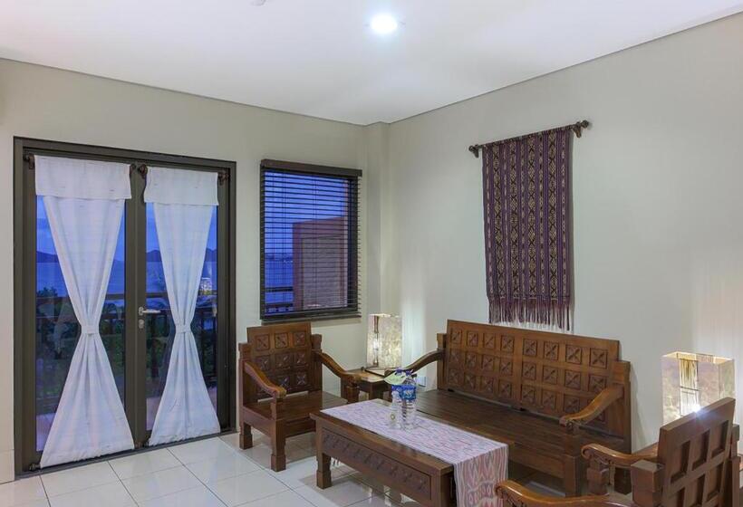 Люкс Вид на Море, The Jayakarta Suites Komodo Flores