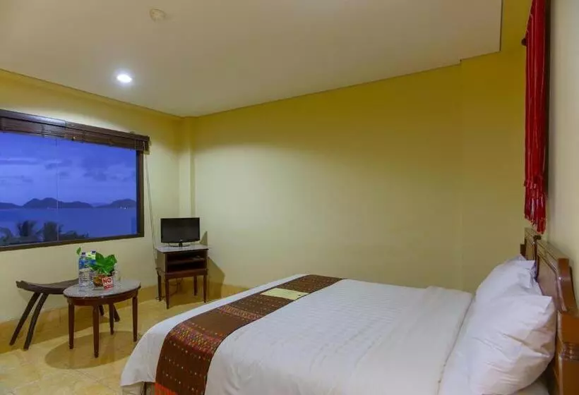 オーシャンビューデラックスルーム, The Jayakarta Suites Komodo Flores