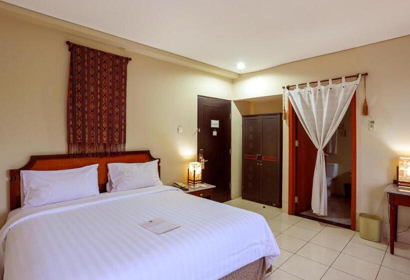 Номер Deluxe Вид на Горы, The Jayakarta Suites Komodo Flores