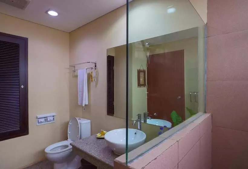 マウンテンビューデラックスルーム, The Jayakarta Suites Komodo Flores