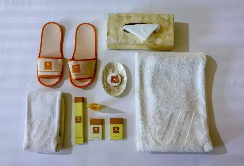 マウンテンビューデラックスルーム, The Jayakarta Suites Komodo Flores