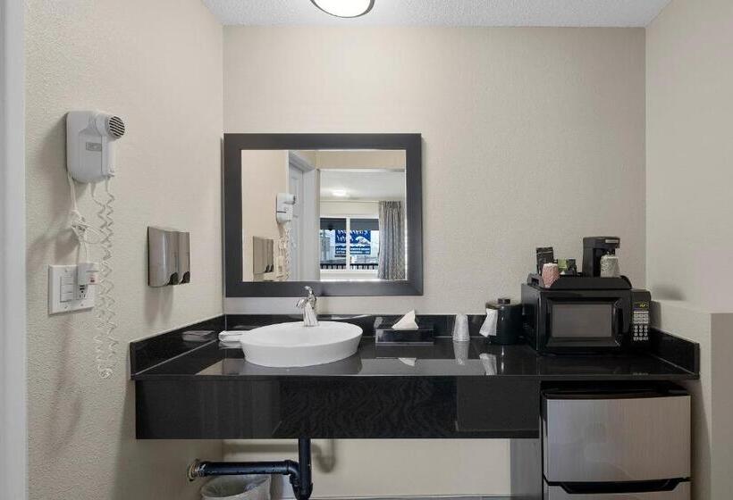 غرفة قياسية, Astoria Rivershore Motel