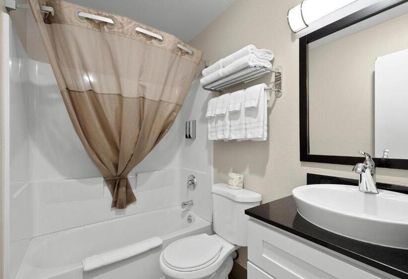 جناح عائلي, Astoria Rivershore Motel