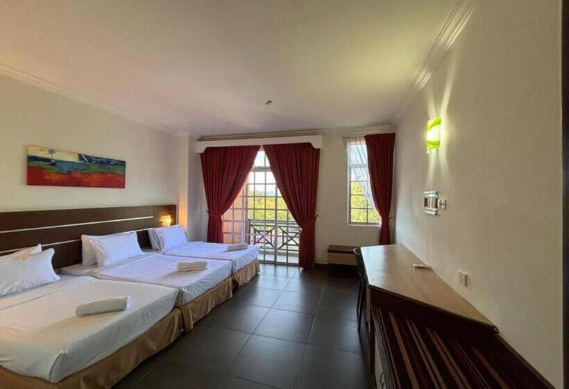 Трехместный Номер Deluxe, Bella Vista Express Hotel Langkawi
