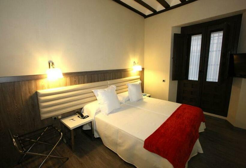 Номер Стандарт, Evenia Alcalá Boutique Hotel