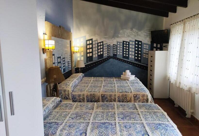 חדר סטנדרט לשלושה, Posada de Ongayo