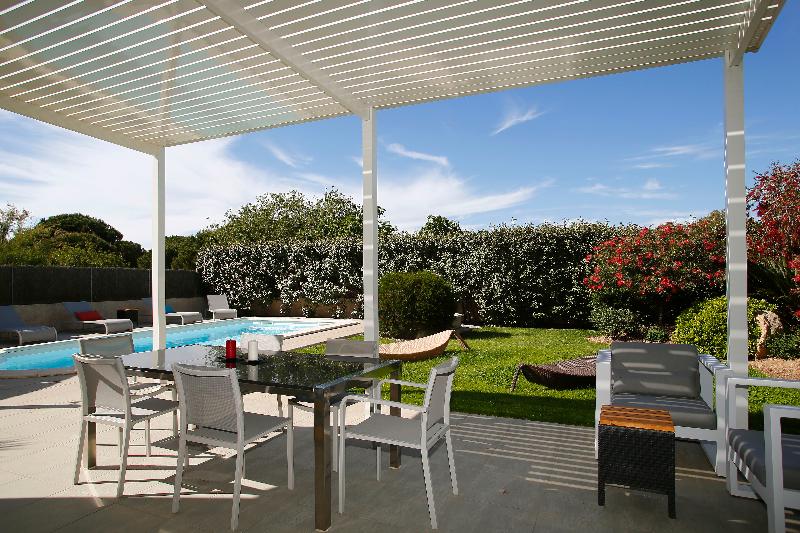 חדר סטנדרט, Crown Hotel Okinawa