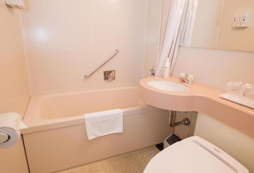 חדר סטנדרט, Crown Hotel Okinawa