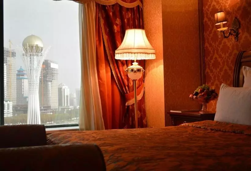 سوئیت پرزیدنت, Diplomat Hotel By Ag Hotels Group