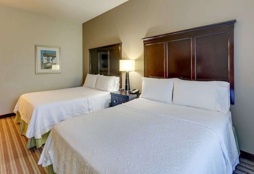 スタンダードルーム, Hampton Inn & Suites Swansboro Near Camp Lejeune