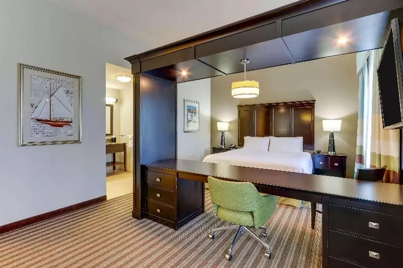 キングサイドベッドのスタンダードワンルーム, Hampton Inn & Suites Swansboro Near Camp Lejeune