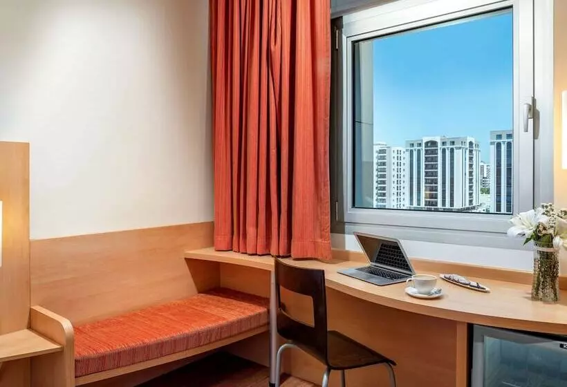 اتاق استاندارد, Ibis Adana